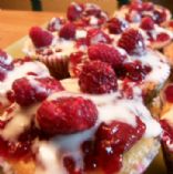 Low-Fat Vegan Berry Cupcakes