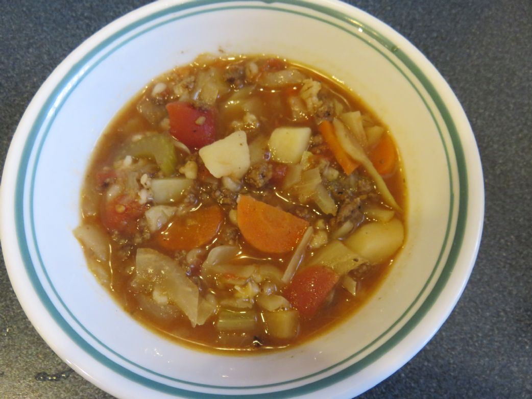 Flossie's Cabbage Burger Soup
