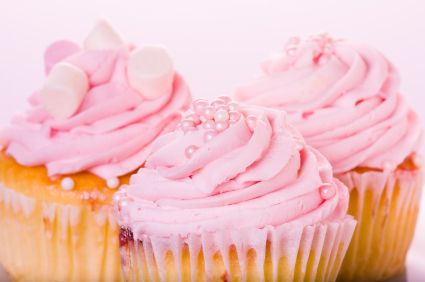 Strawberries and Cream Surprise Cupcakes