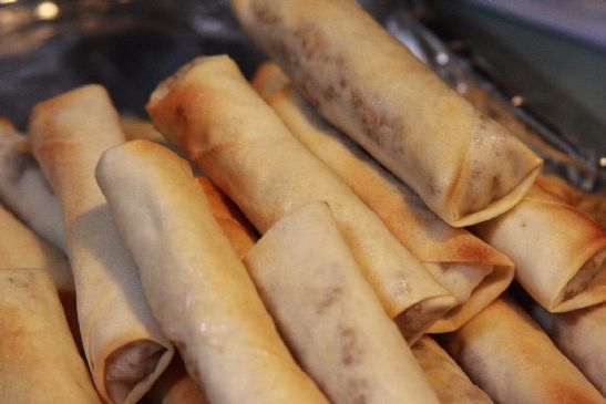 Baked Egg Rolls and Dipping Sauce