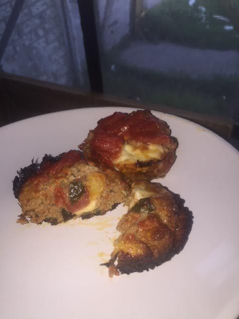 Low Carb Mozarella Stuffed Meatloaf Muffins