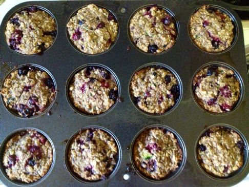 Banana zucchini berry muffins