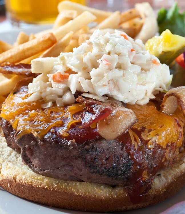 Slim Fast Healthy Recipe: Cheeseburger with Peppery Coleslaw