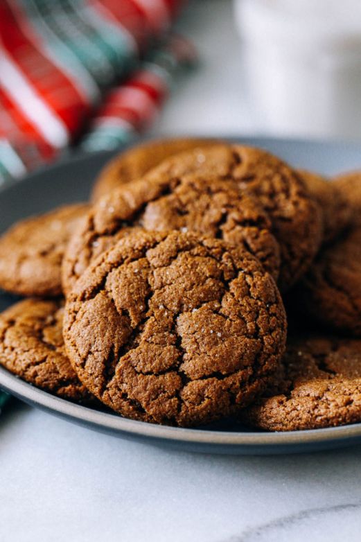 Vegan Ginger Molasses Cookies