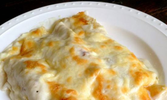 Chicken Enchiladas with Sour Cream White Sauce