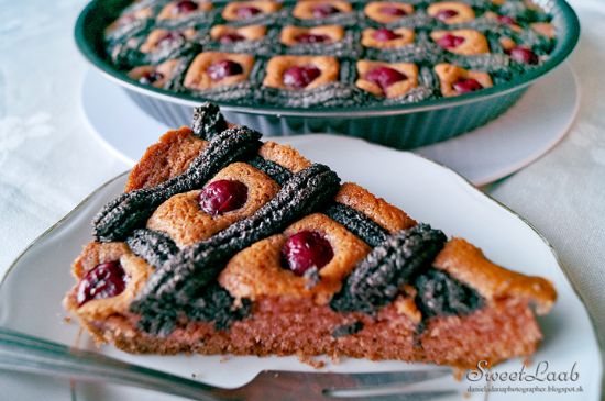 Poppy pie with cherries