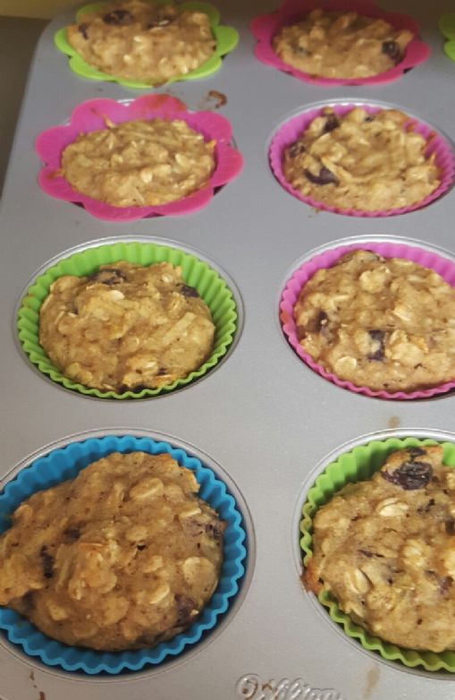 Apple Oat Greek Yogurt Muffins