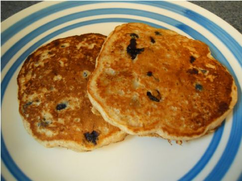 Whole Grain Blueberry Banana Pancakes