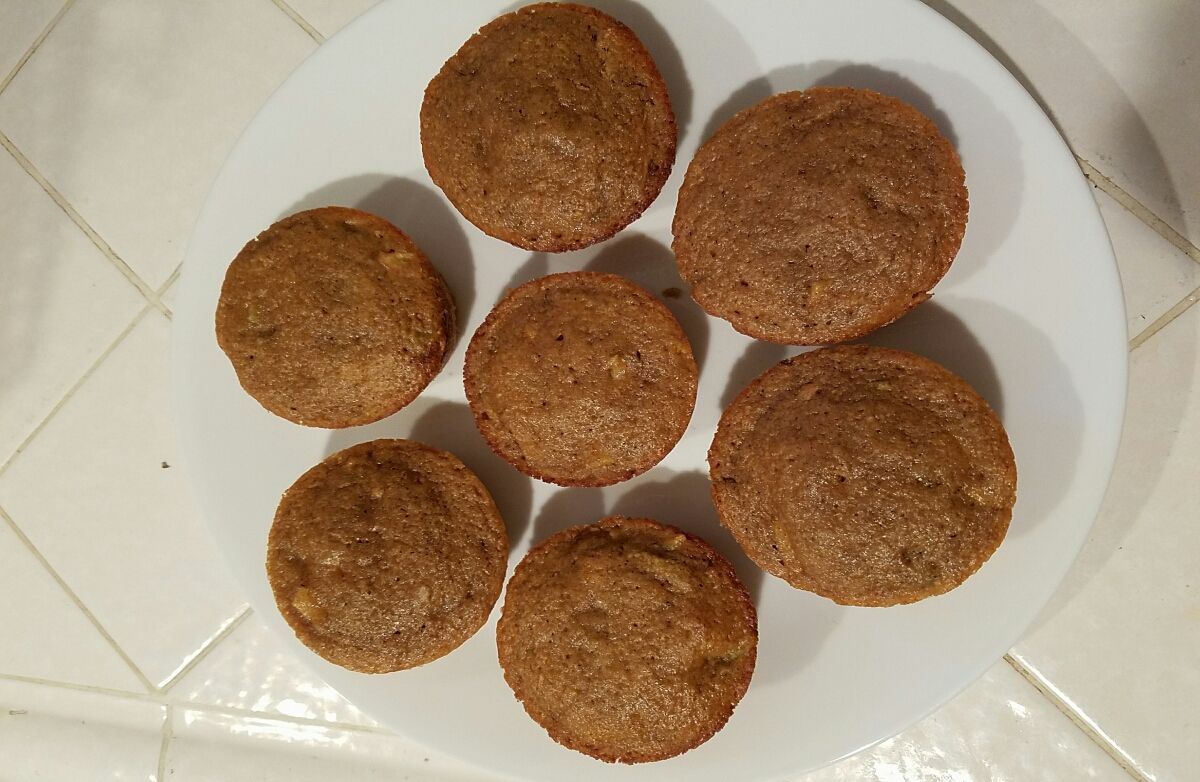 Kodiak Apple Muffins