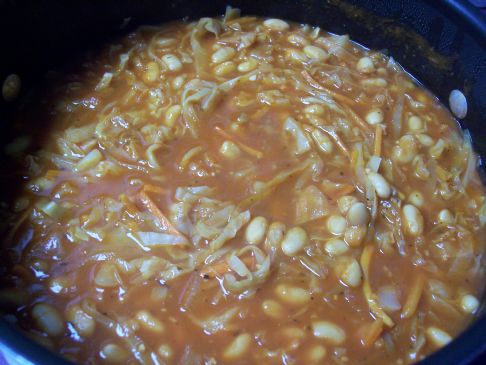 Cannellini and Cabbage Soup