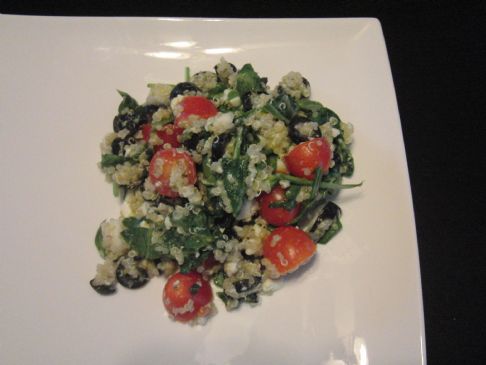 Robin's Quinoa, spinach, tomato, feta and black olives