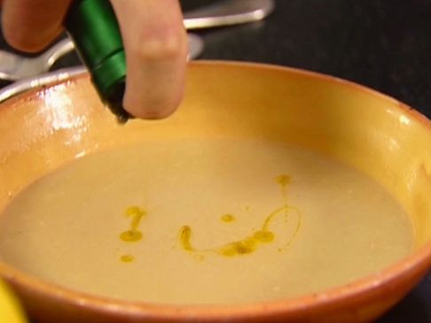 Ina Garten's Cannellini Bean Soup