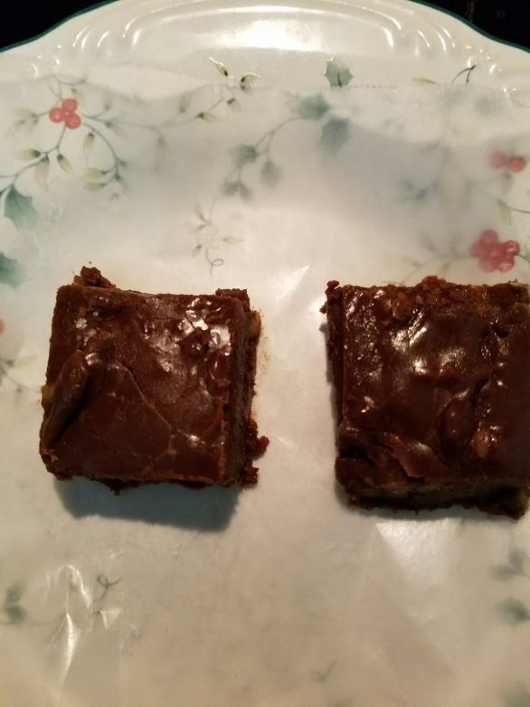 Quick Nut Fudge - Anne's