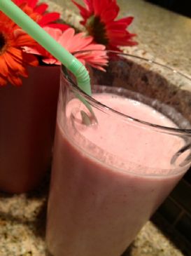 Hi-Protein Non-Fat Strawberry Smoothie