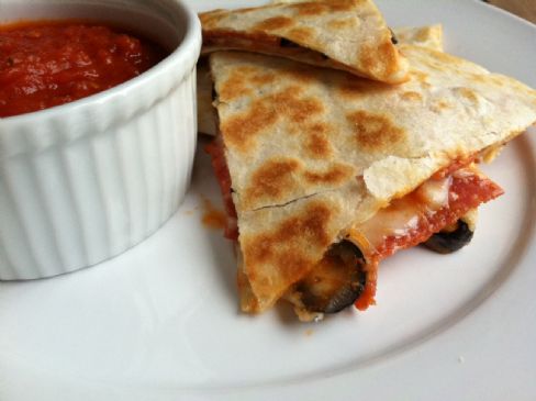 Quesadilla Pizza