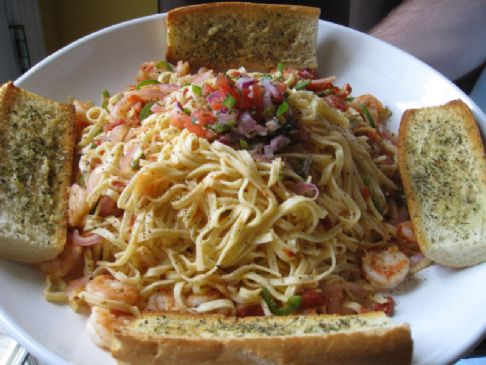 Spicy Jalepeno Shrimp Pasta and Toasted Baguette