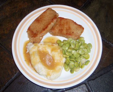 Homestyle Pork Chops-N-Gravy