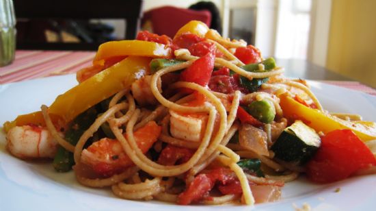 Whole Wheat Pasta with Shrimp and Veggies