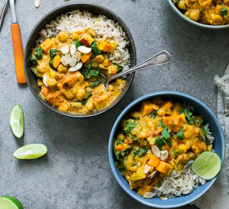 Sweet Potato, Chickpea, and Spinach Coconut Curry