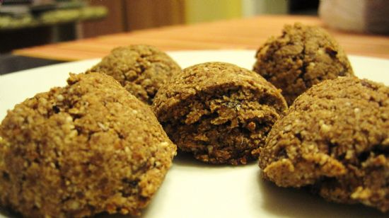 Cinnamon Raisin Doughball Cookies