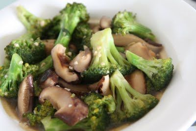 Broccolli and Mushrooms saute'