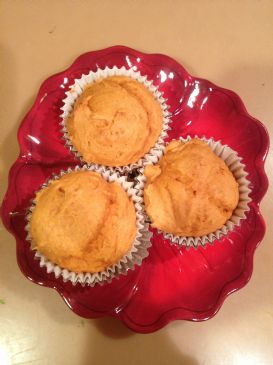 2-Ingredient Pumpkin Muffins - Low Fat