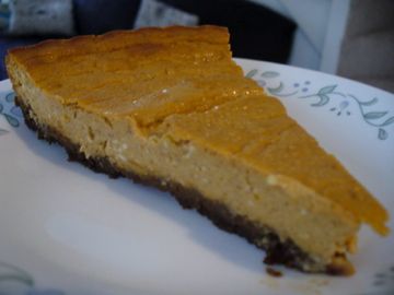 Pumpkin Cheesecake with Gingersnap Crust (GF)