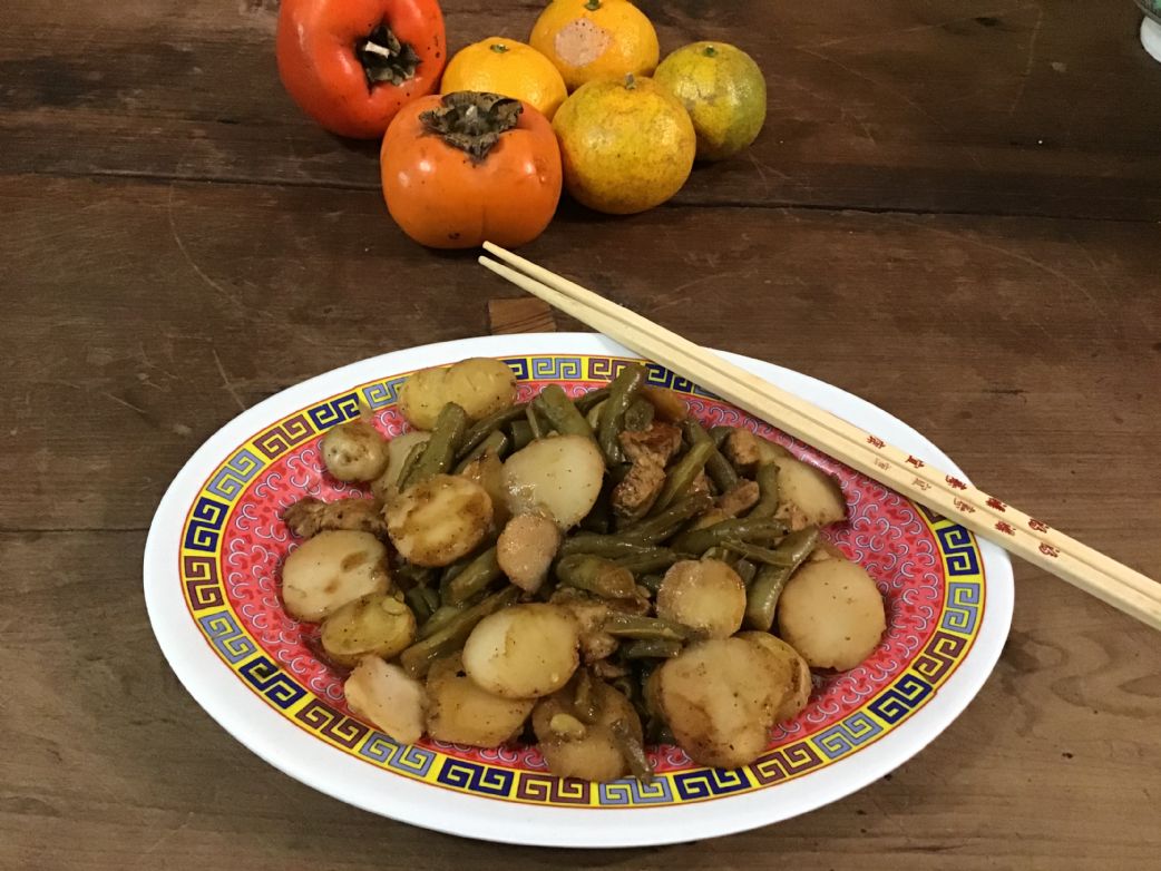 Pork Stirfry with Green BeNs and Water Chestnuts