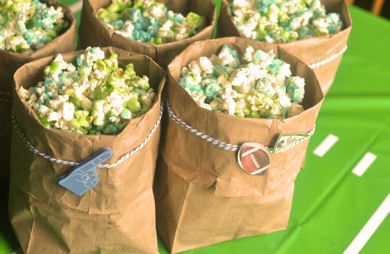 Team Spirit Popcorn (Rainbow Jello Popcorn)