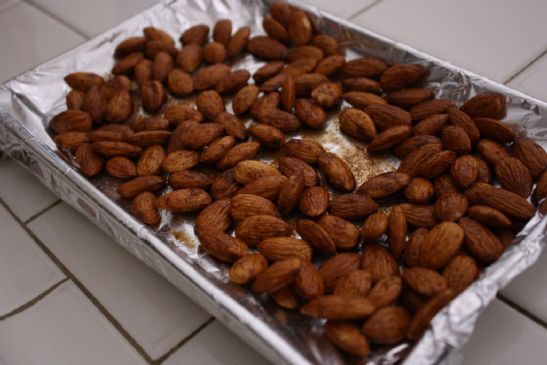 Sweet and Savory Roasted Almonds with a Little Spice