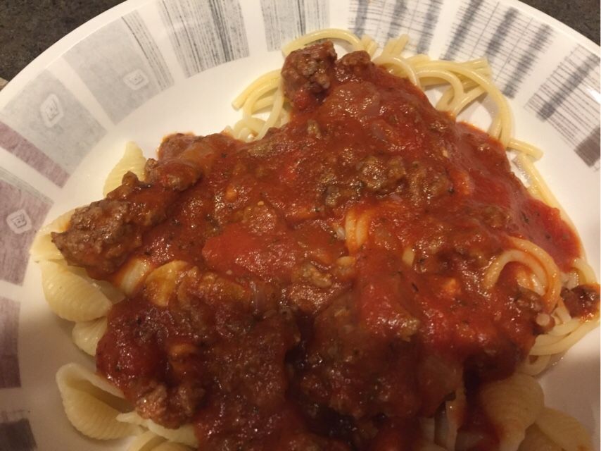 Spaghetti sauce with 80/20 ground beef 1/2 c serving