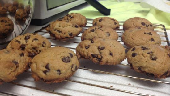 Chocolate Chip Cookies (with oatmeal)