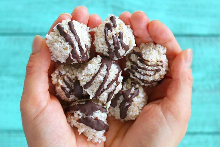 Coconut Macaroon Fat Bombs