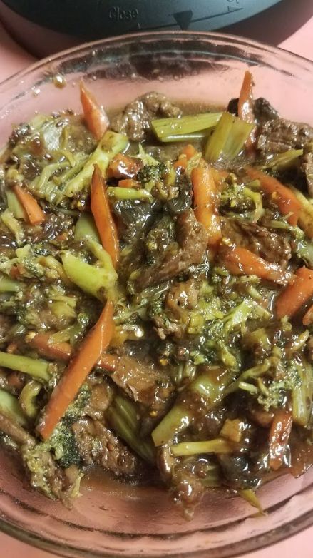 Whole30 Instant Pot Sesame Beef and Vegetable