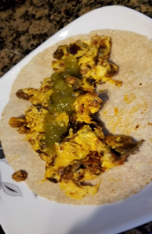 Low carb breakfast wrap