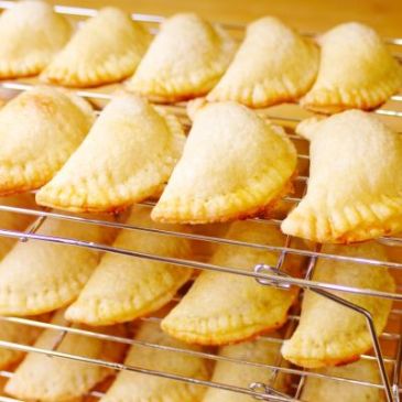 Vegan Pumpkin Empanadas