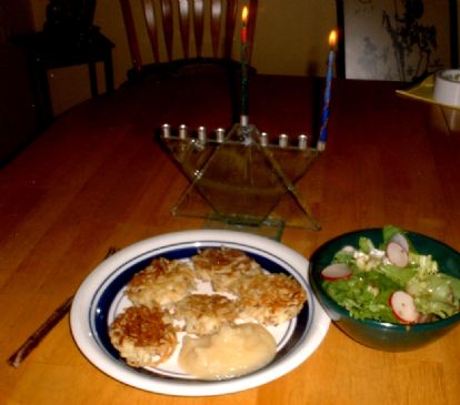 LATKAS and APPLESAUCE (Potato Pancakes)