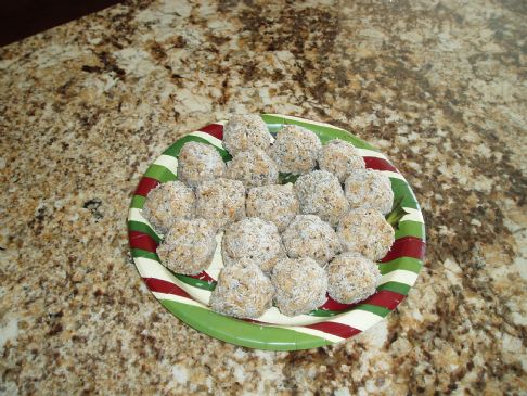 Chia Snowball Cookies