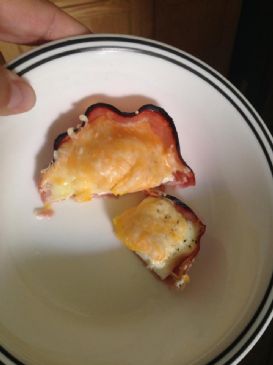 Ham, egg, cheese cups! Very low carb!