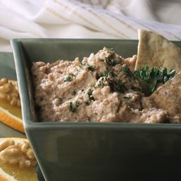 Toasted Walnut Hummus