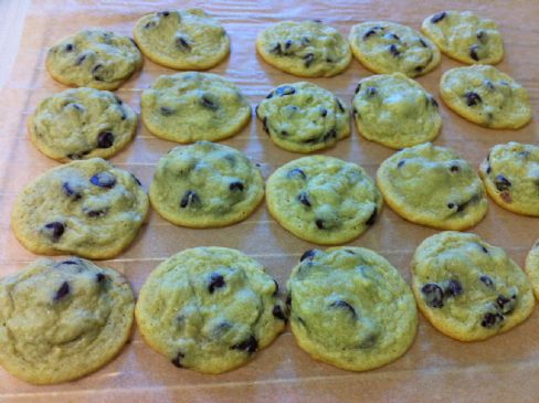 Pistachio Chocolate Chip Cookies