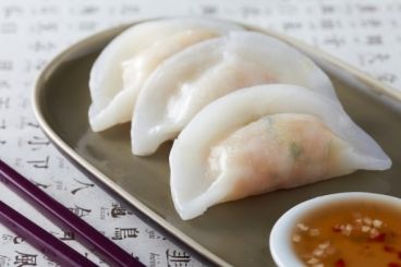 chinese steamed dumplings