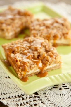 Caramel Apple Cheesecake Bars