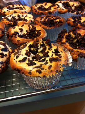 Cheesecake and Chocolate Cupcakes