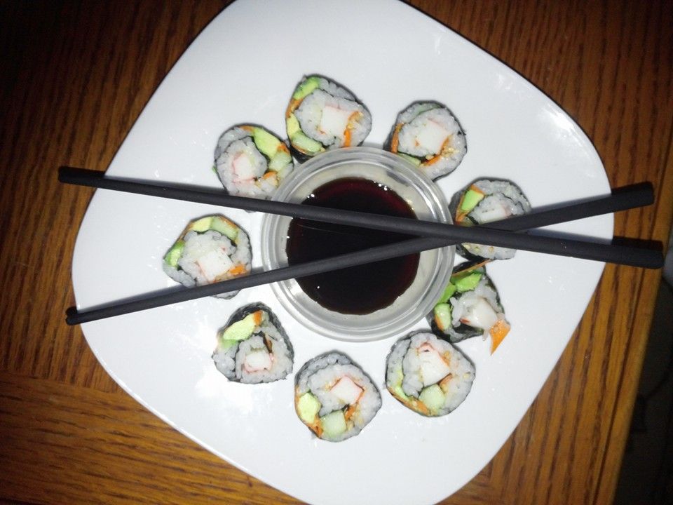 Waist Friendly Crab Sushi Roll
