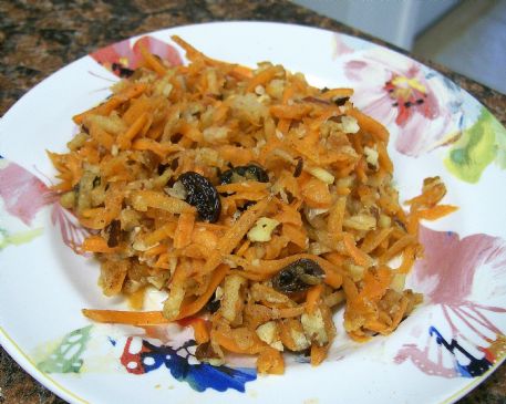 Carrot Apple Salad with Raisins, Nuts and Honey