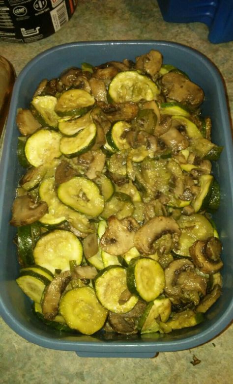 Oven roasted zucchini and mushrooms
