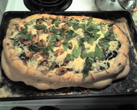 Whole Wheat Veggie Stuffed Crust White Pizza