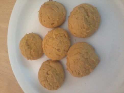 Pumpkin cookies or mini cakes