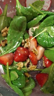 Strawberry Chicken Spinach Salad